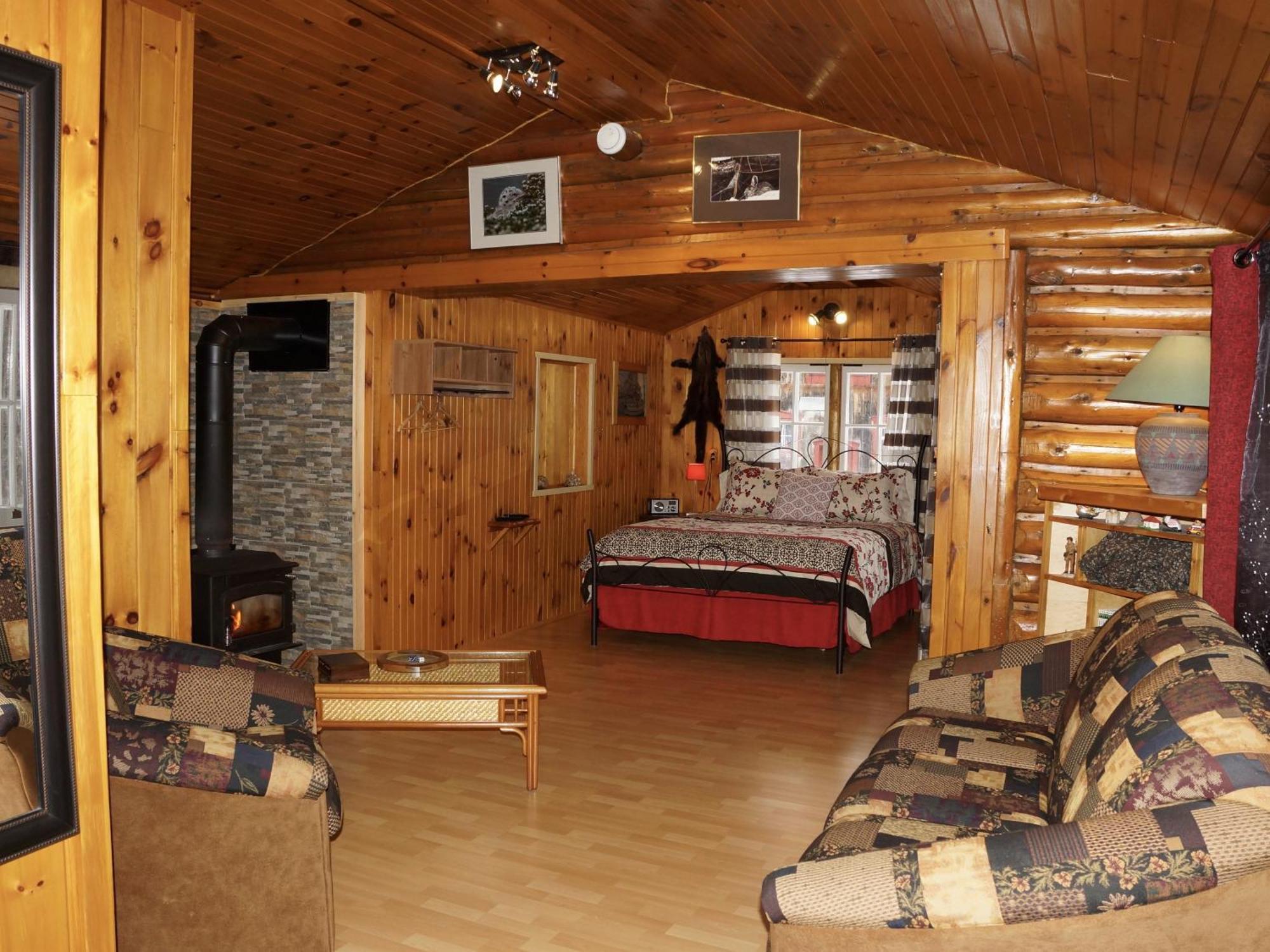 Domaine Le Bostonnais - Le Village En Bois Rond La Tuque