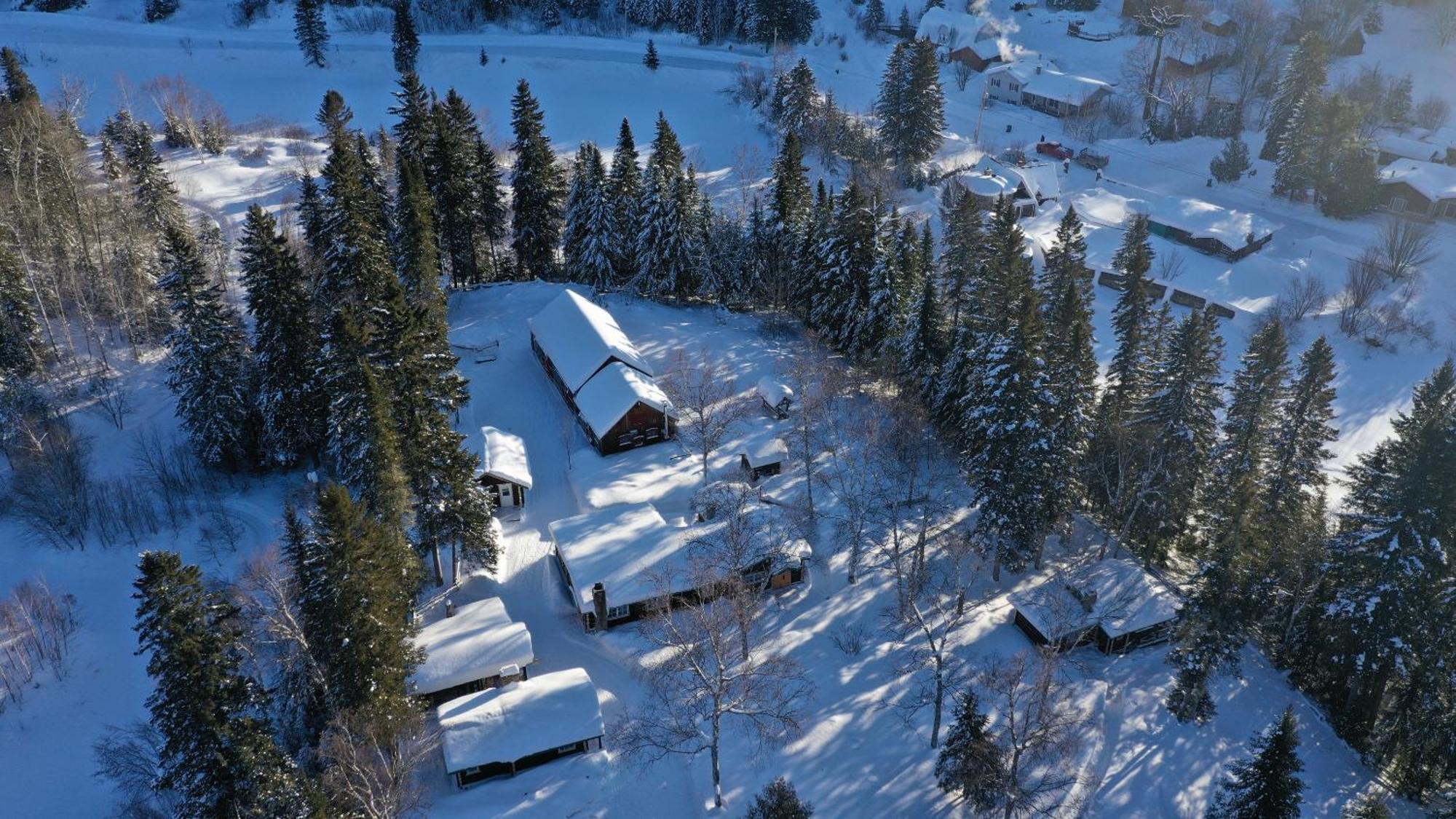 Domaine Le Bostonnais - Le Village En Bois Rond La Tuque
