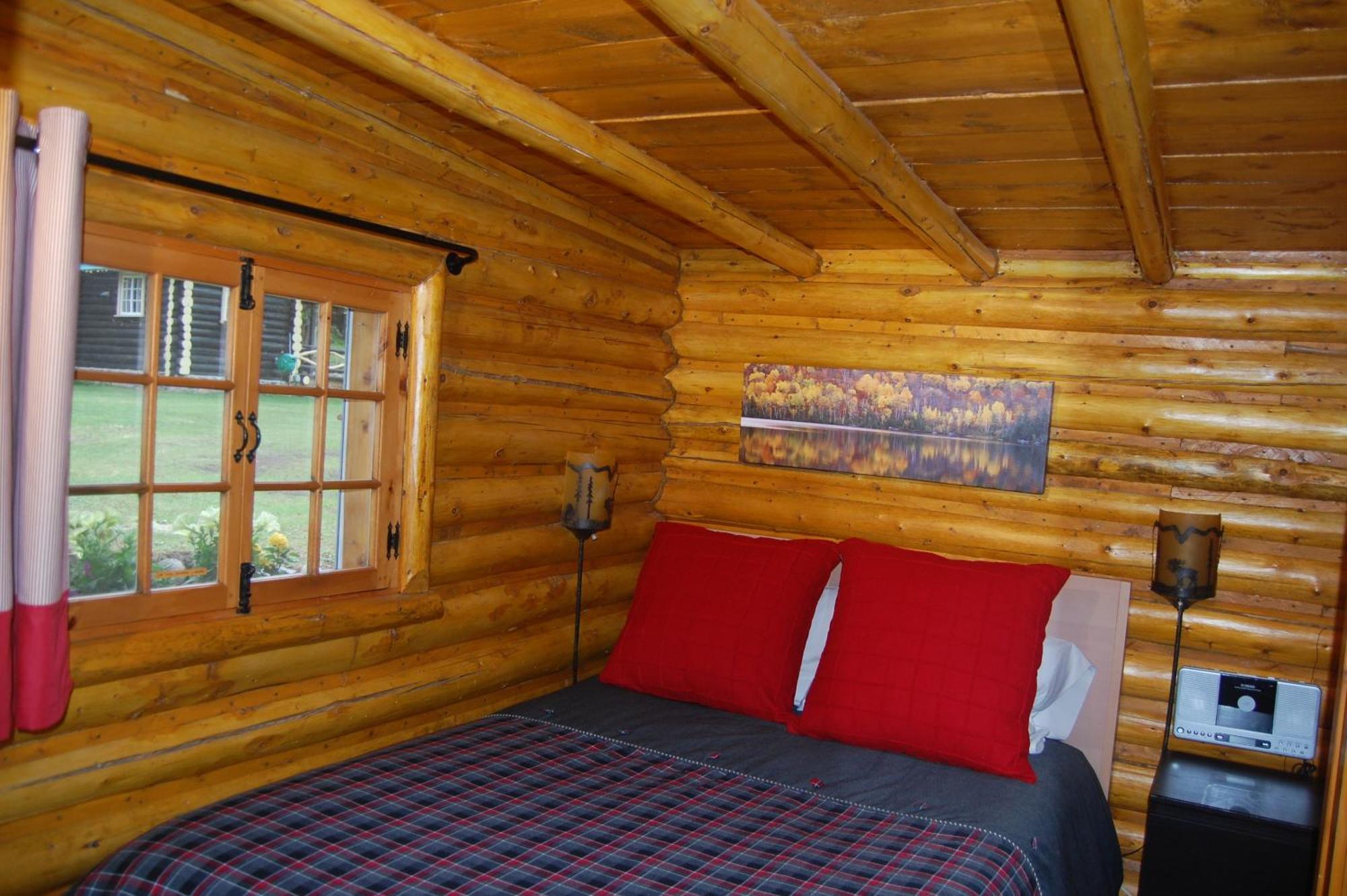 Domaine Le Bostonnais - Le Village En Bois Rond