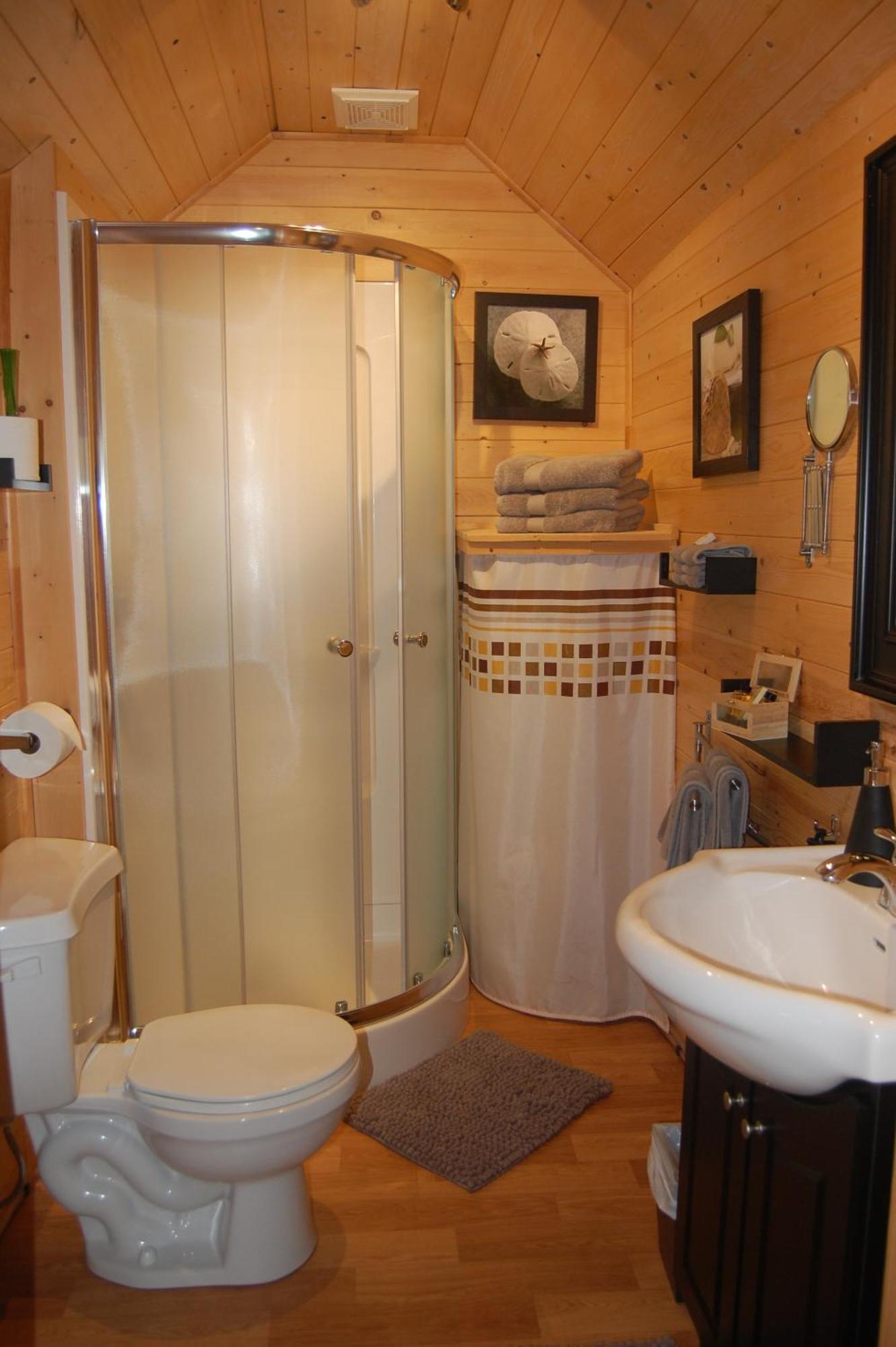 Domaine Le Bostonnais - Le Village En Bois Rond La Tuque